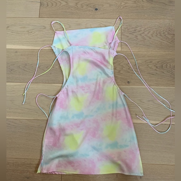 RUBY & JENNA- Silk Tye Dye Dress, Open Cuts With Ties On Each Side, Size:S - Picture 2 of 2